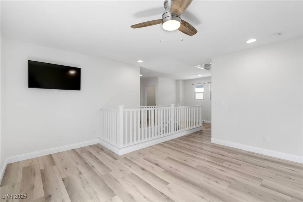 12524 Skylight View, Las Vegas, NV 89138