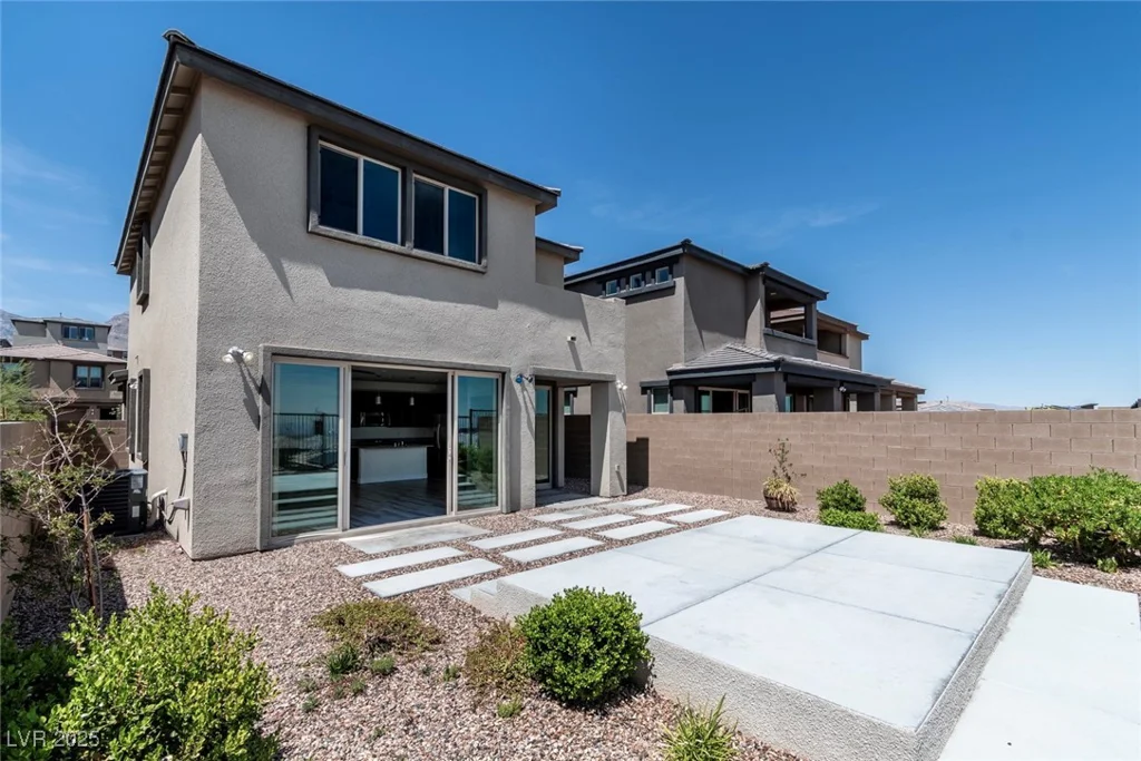 12524 Skylight View, Las Vegas, NV 89138