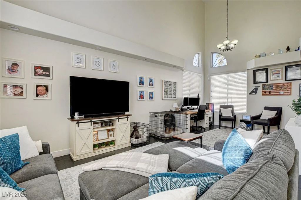 6236 Desert Haven, Las Vegas, NV 89130