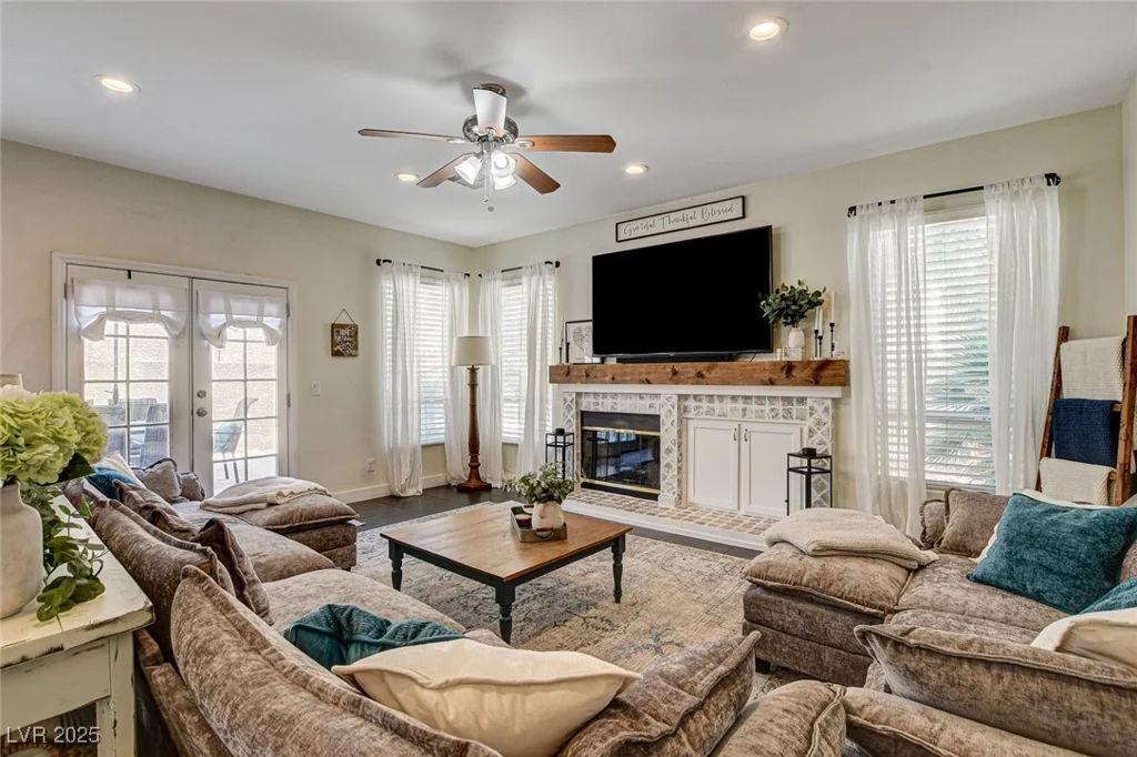 6236 Desert Haven, Las Vegas, NV 89130