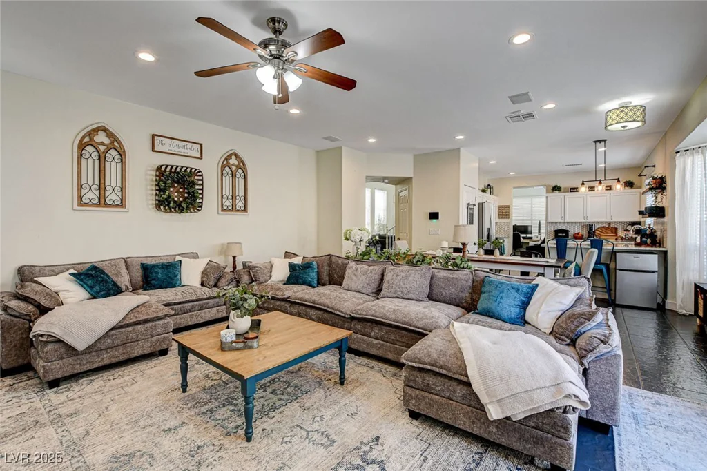 6236 Desert Haven, Las Vegas, NV 89130