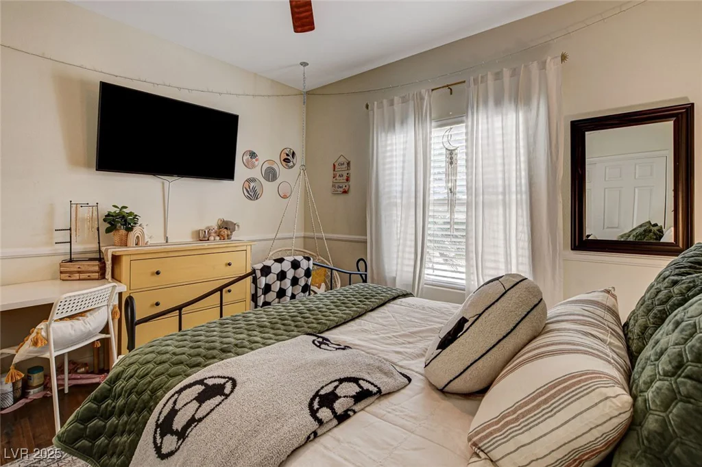 6236 Desert Haven, Las Vegas, NV 89130