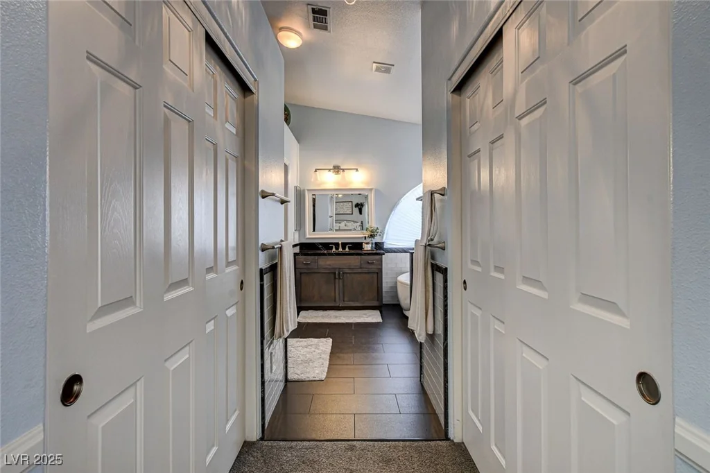 6236 Desert Haven, Las Vegas, NV 89130