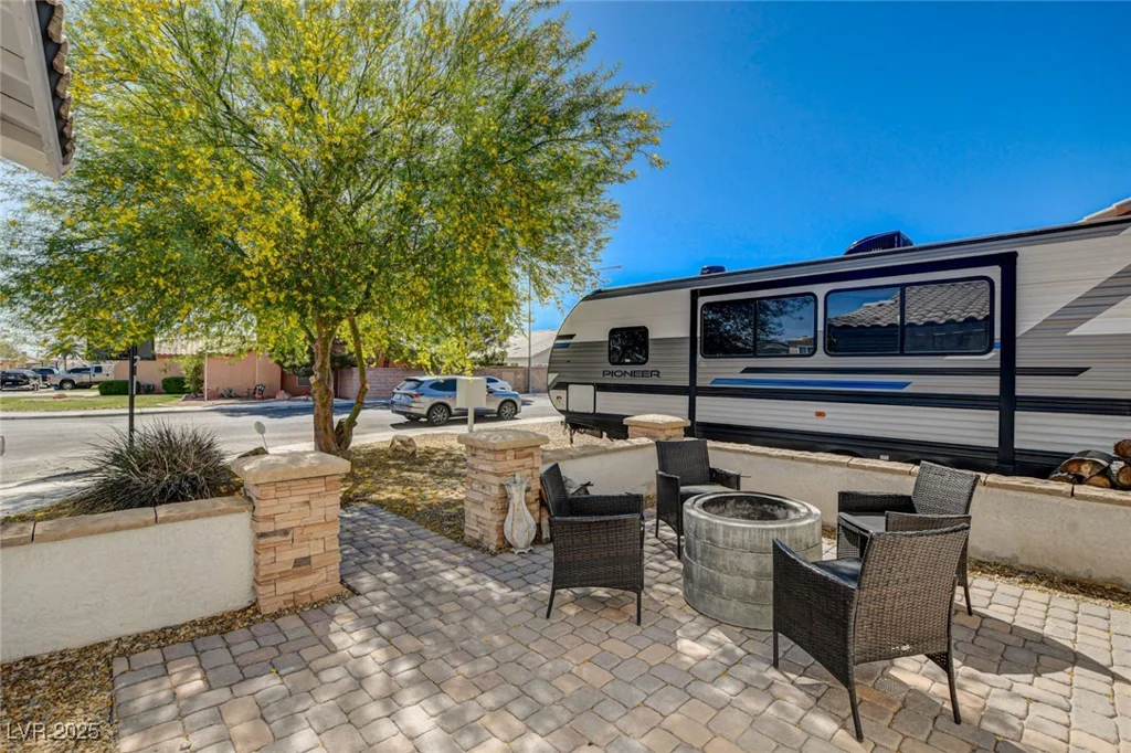 6236 Desert Haven, Las Vegas, NV 89130