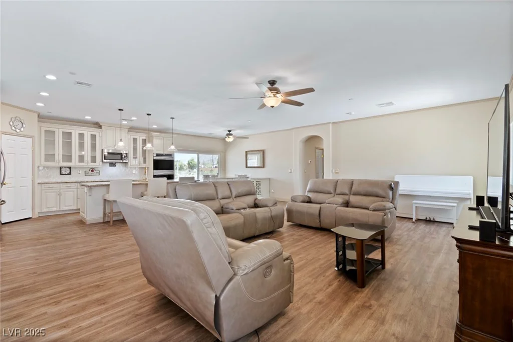 5315 Fort Apache, Las Vegas, NV 89149