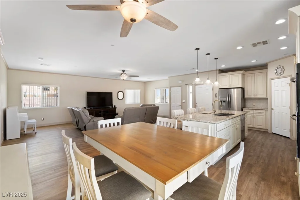 5315 Fort Apache, Las Vegas, NV 89149