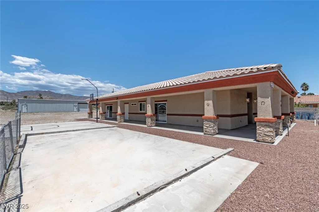 5315 Fort Apache, Las Vegas, NV 89149