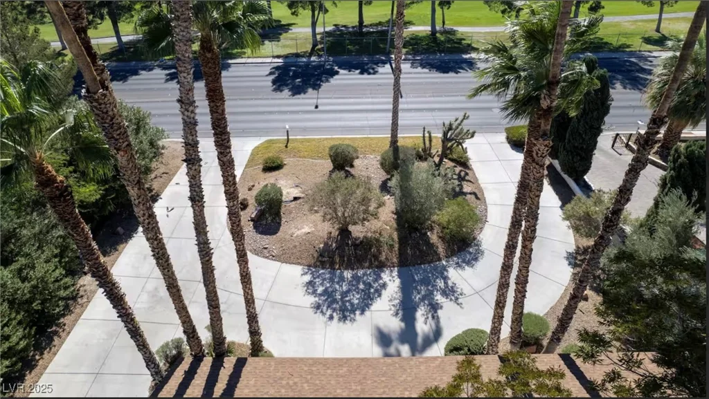 4012 Vegas, Las Vegas, NV 89108