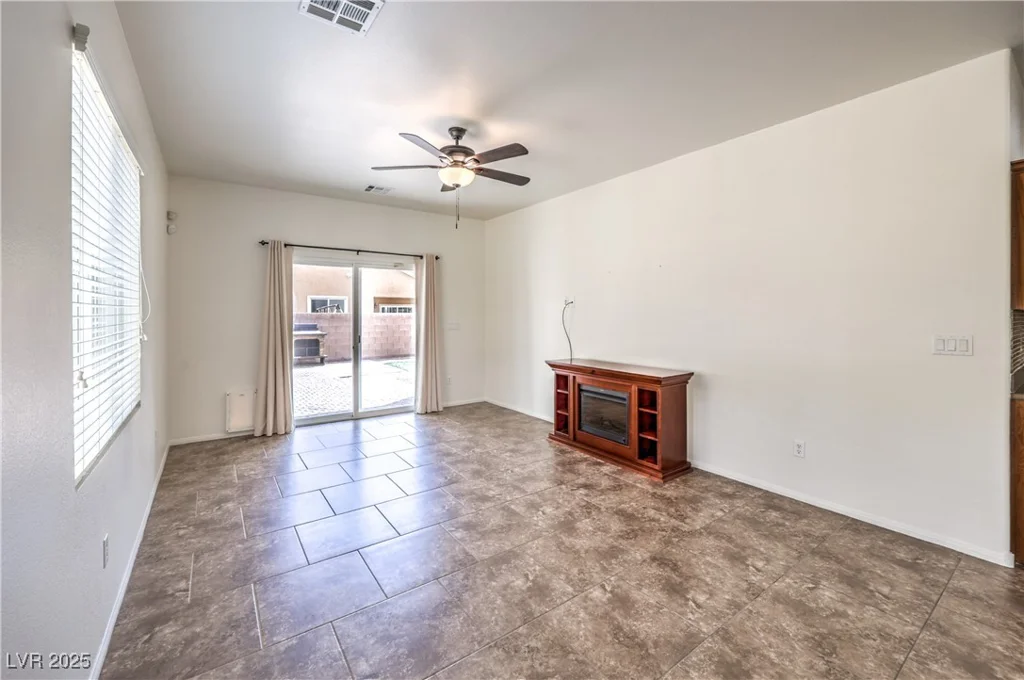 4071 Blue Manor, North Las Vegas, NV 89032