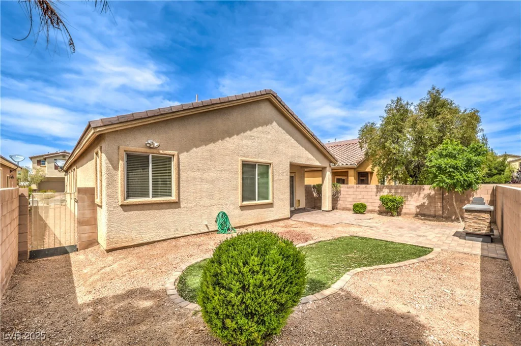 4071 Blue Manor, North Las Vegas, NV 89032