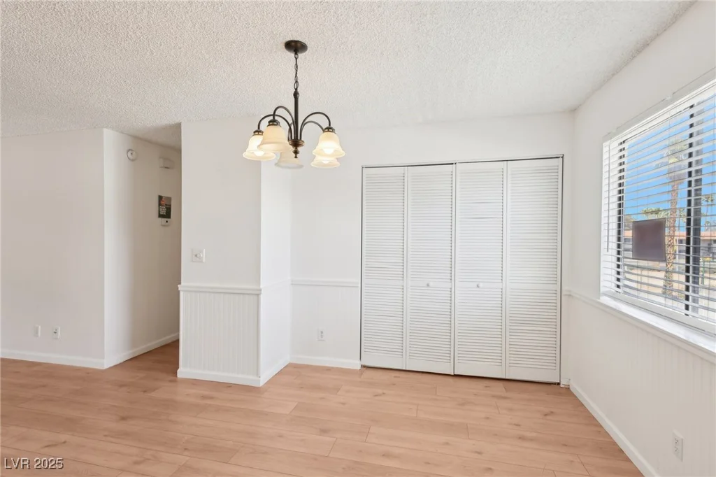 6711 Charleston, Las Vegas, NV 89146