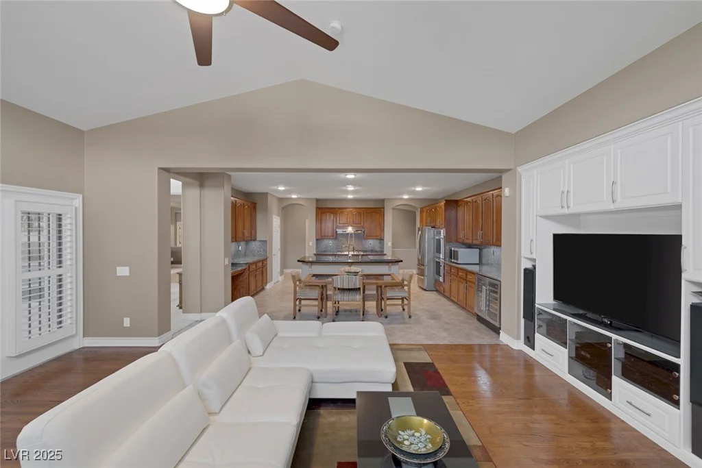 5858 Majestic Tide, Las Vegas, NV 89131
