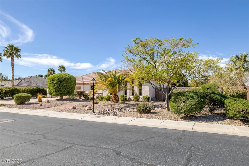 5858 Majestic Tide, Las Vegas, NV 89131