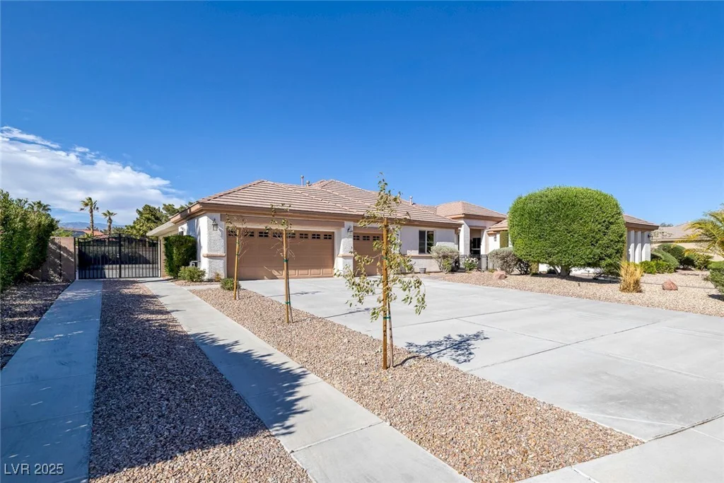 5858 Majestic Tide, Las Vegas, NV 89131