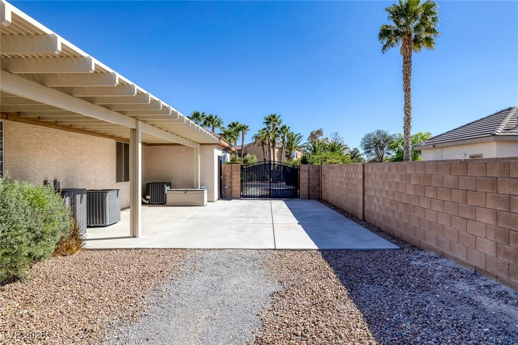 5858 Majestic Tide, Las Vegas, NV 89131