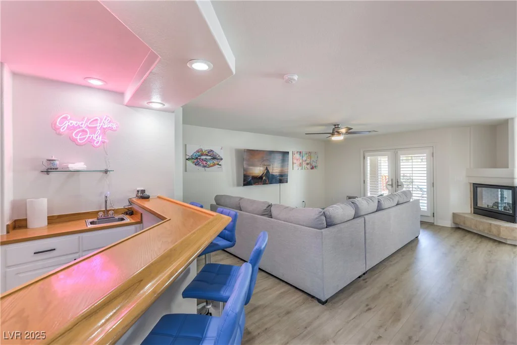 9124 Sapphire Ridge, Las Vegas, NV 89129