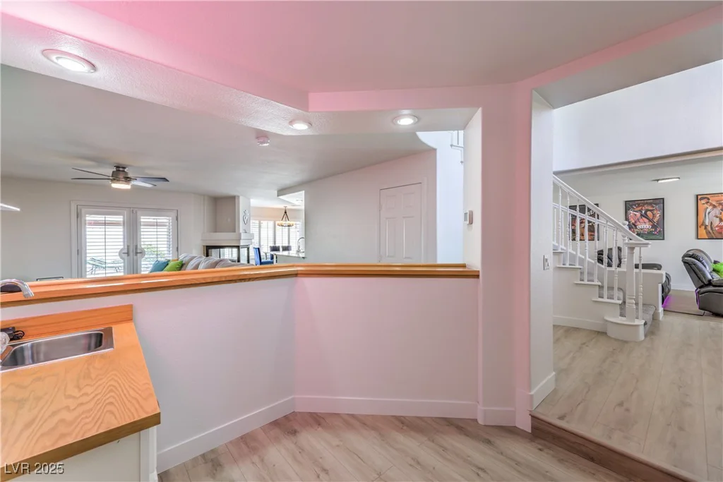9124 Sapphire Ridge, Las Vegas, NV 89129