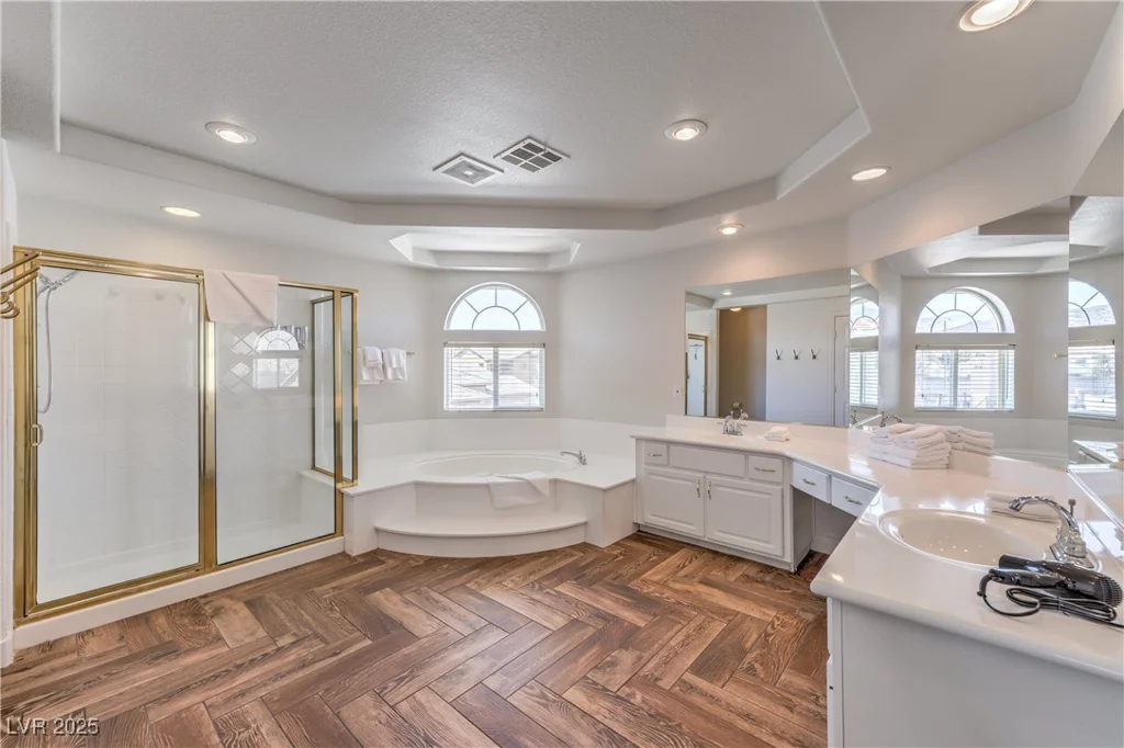 9124 Sapphire Ridge, Las Vegas, NV 89129
