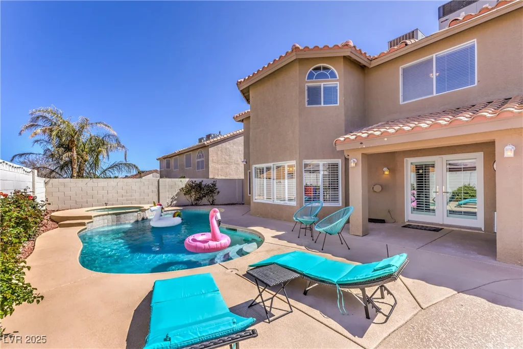 9124 Sapphire Ridge, Las Vegas, NV 89129