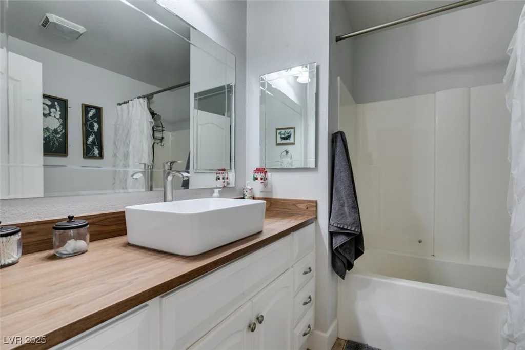 386 Summer Creek, Henderson, NV 89002