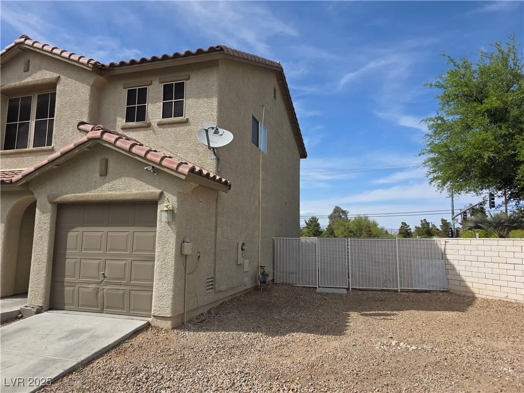 1144 Black Cherry, Las Vegas, NV 89142