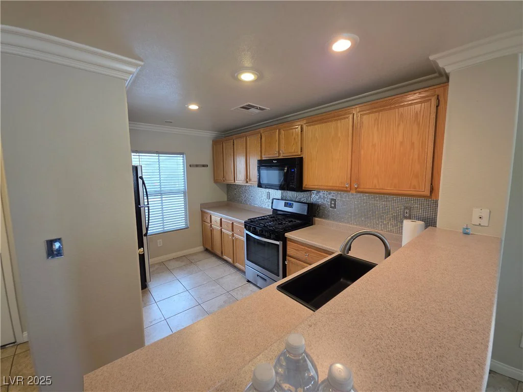 1144 Black Cherry, Las Vegas, NV 89142