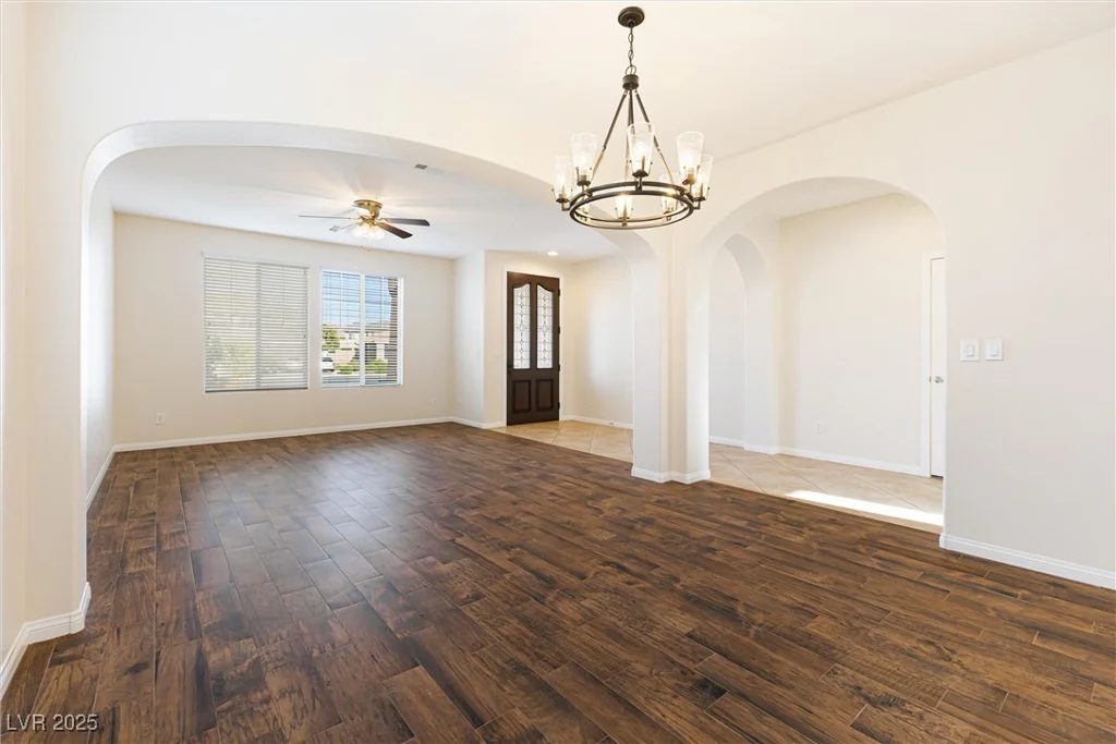623 Blue Snow River, Henderson, NV 89002