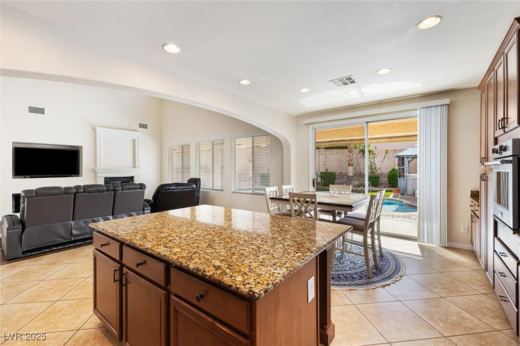 623 Blue Snow River, Henderson, NV 89002