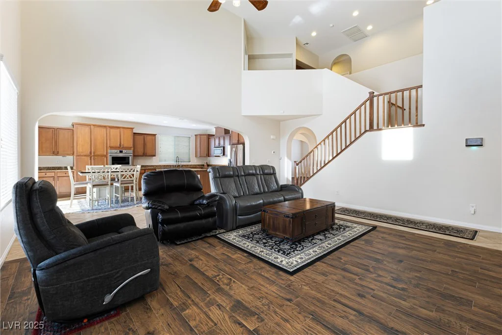 623 Blue Snow River, Henderson, NV 89002