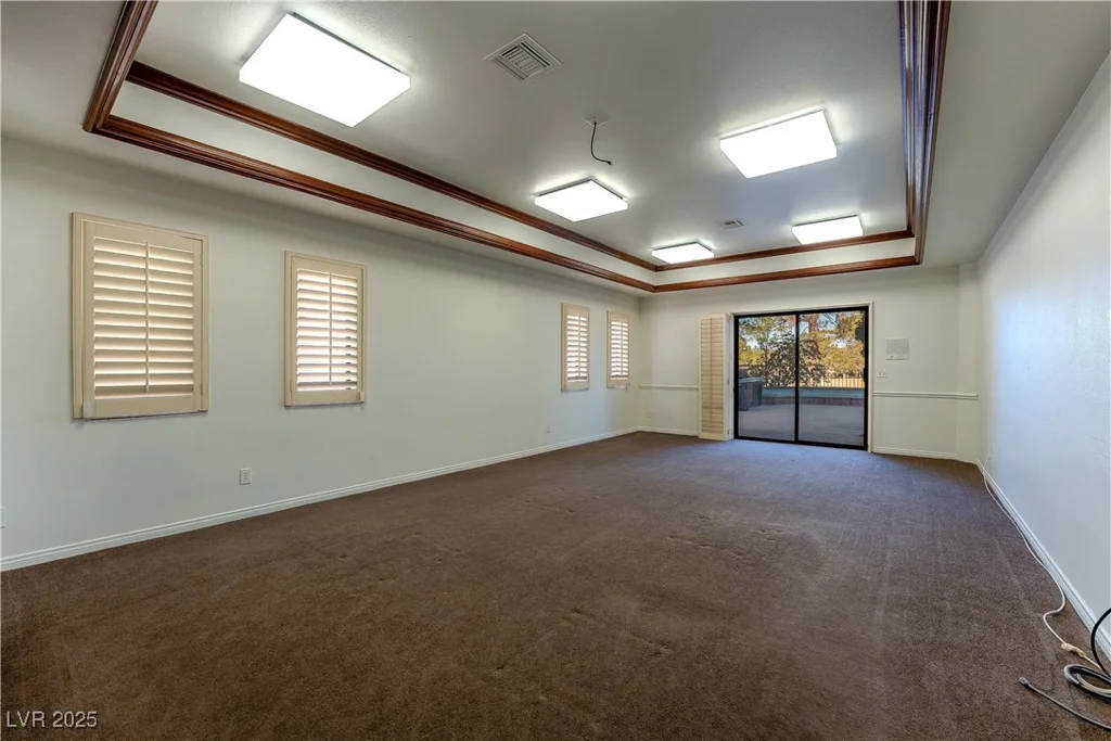 42 Gulf Stream, Las Vegas, NV 89113