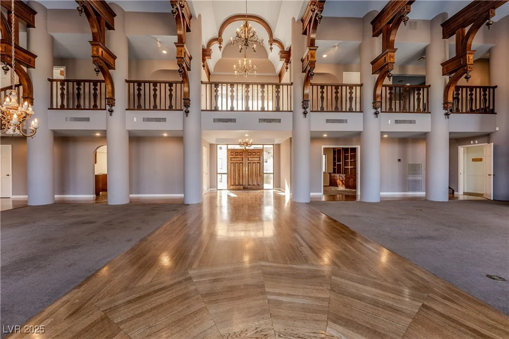42 Gulf Stream, Las Vegas, NV 89113