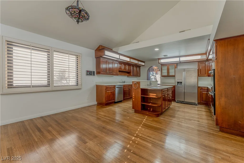 42 Gulf Stream, Las Vegas, NV 89113