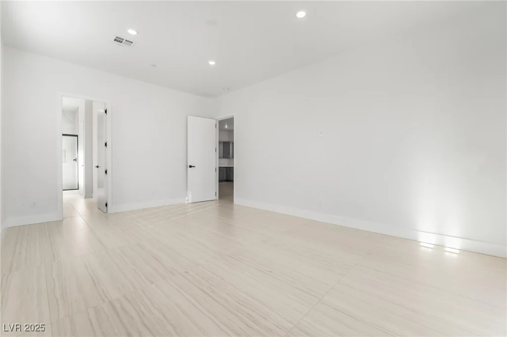 60 Pecos, Las Vegas, NV 89110
