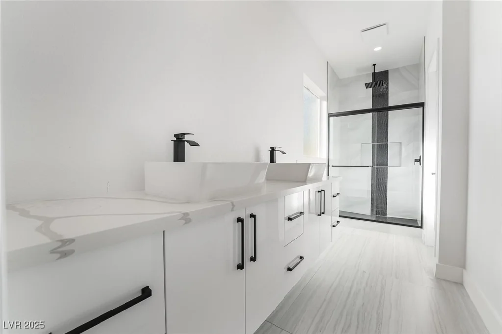 60 Pecos, Las Vegas, NV 89110