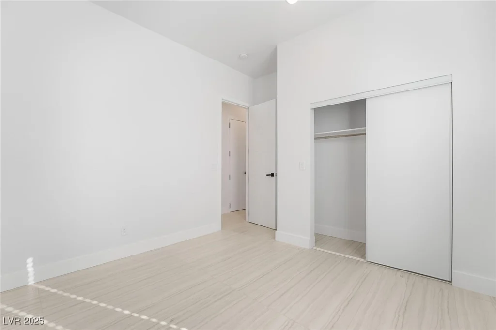 60 Pecos, Las Vegas, NV 89110