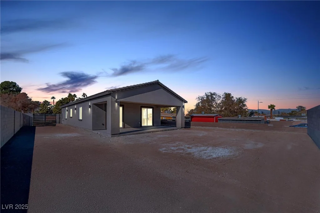 60 Pecos, Las Vegas, NV 89110