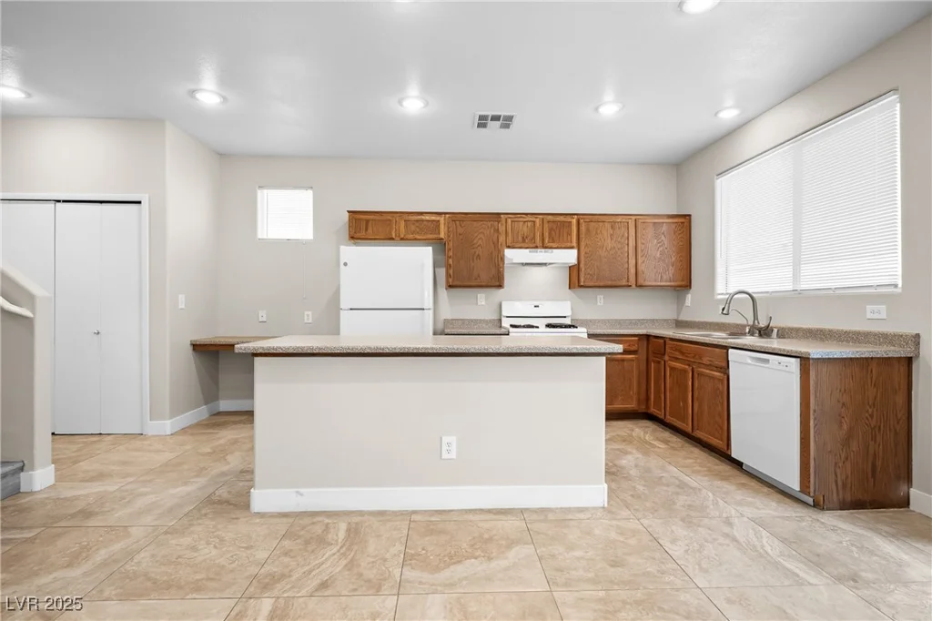 6743 Windingwood, Las Vegas, NV 89148