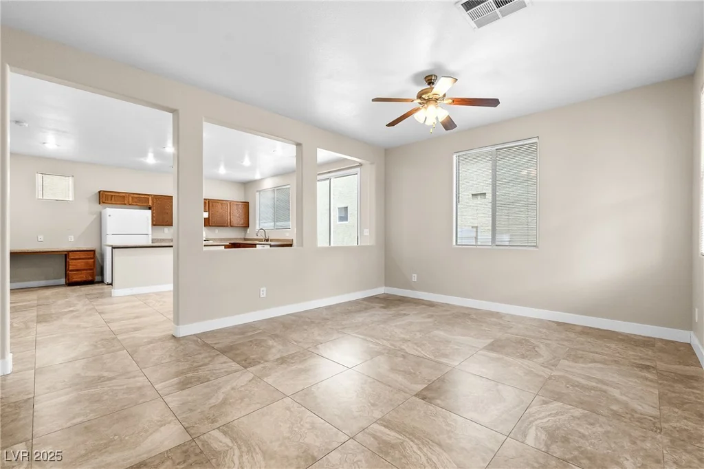 6743 Windingwood, Las Vegas, NV 89148