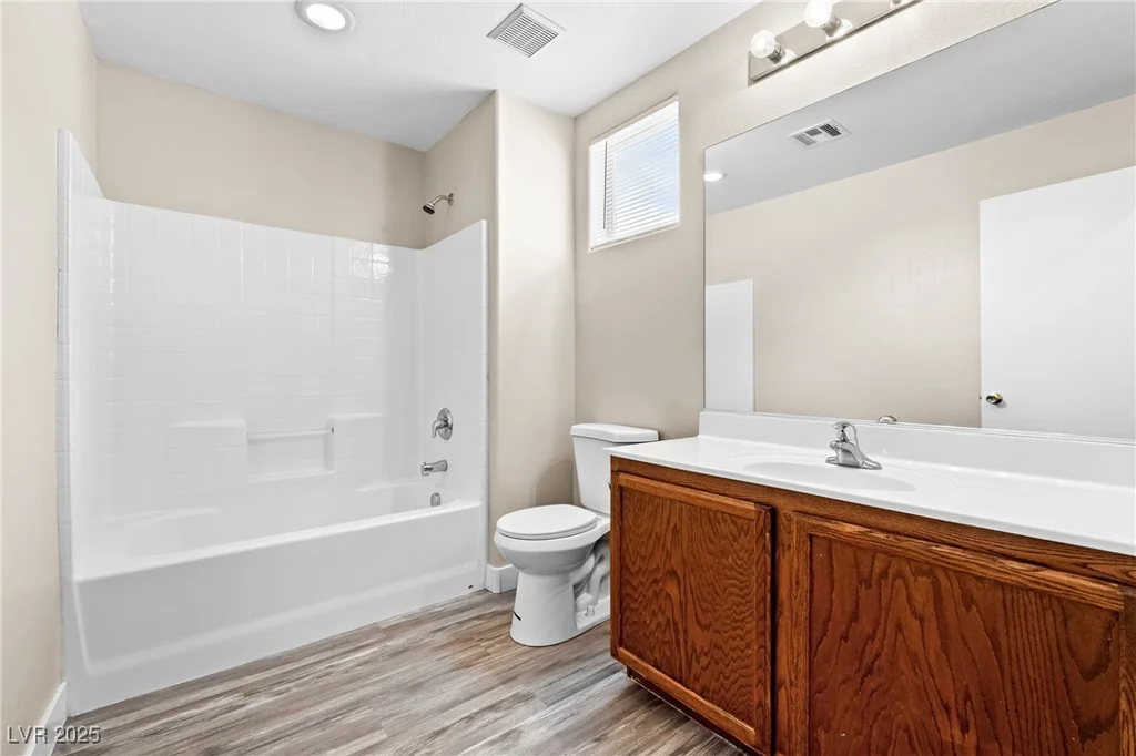 6743 Windingwood, Las Vegas, NV 89148