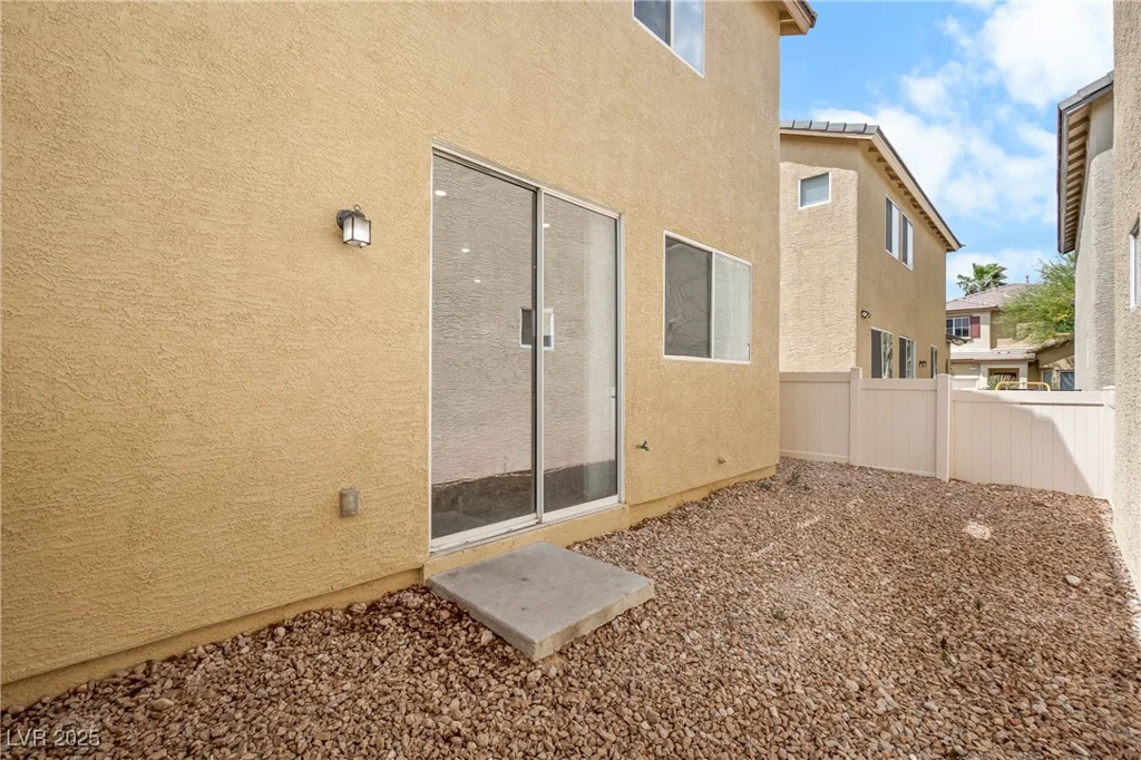 6743 Windingwood, Las Vegas, NV 89148
