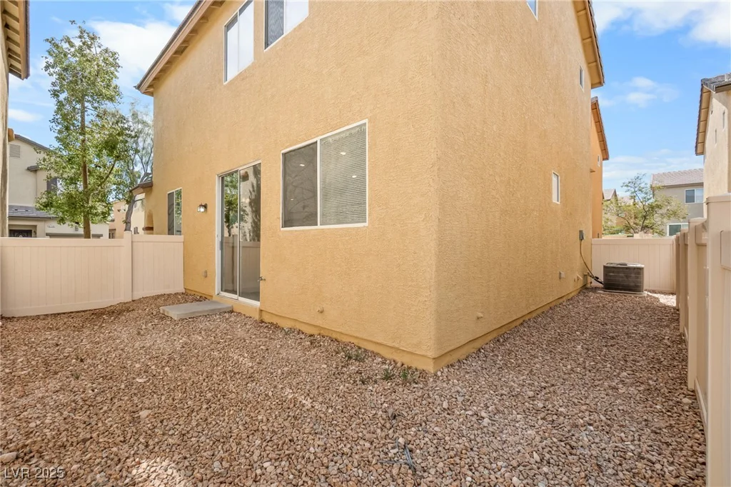 6743 Windingwood, Las Vegas, NV 89148