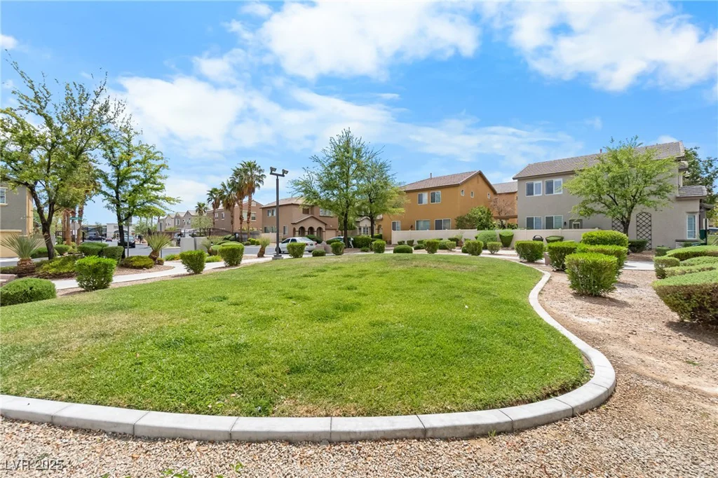 6743 Windingwood, Las Vegas, NV 89148