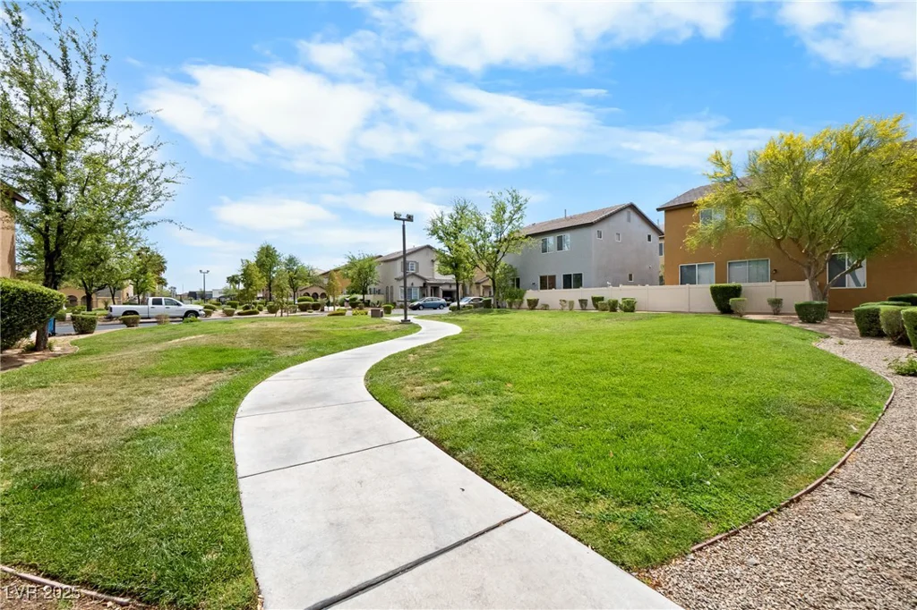 6743 Windingwood, Las Vegas, NV 89148