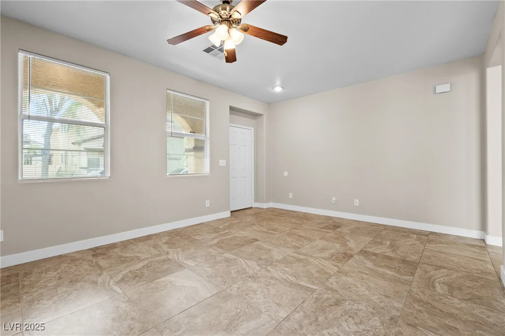 6743 Windingwood, Las Vegas, NV 89148
