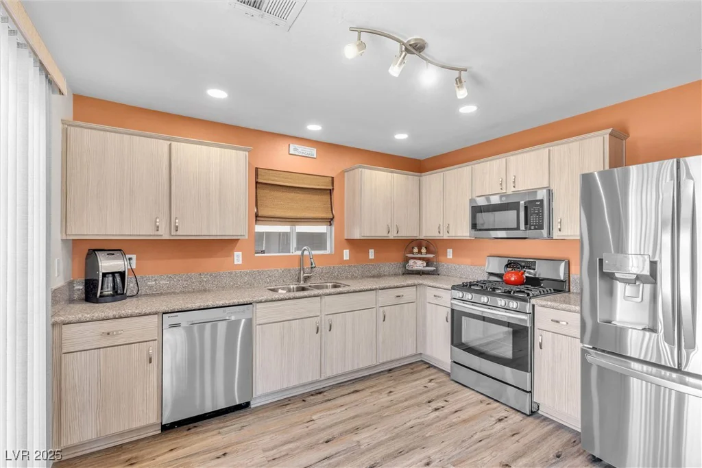 628 Carlos Julio, North Las Vegas, NV 89031