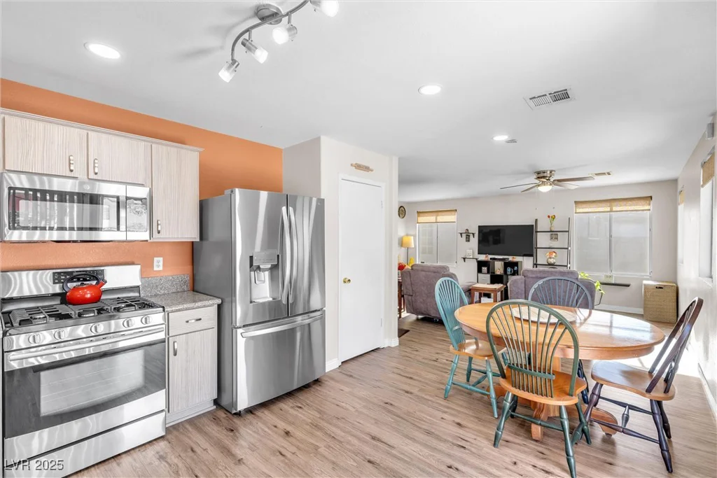 628 Carlos Julio, North Las Vegas, NV 89031
