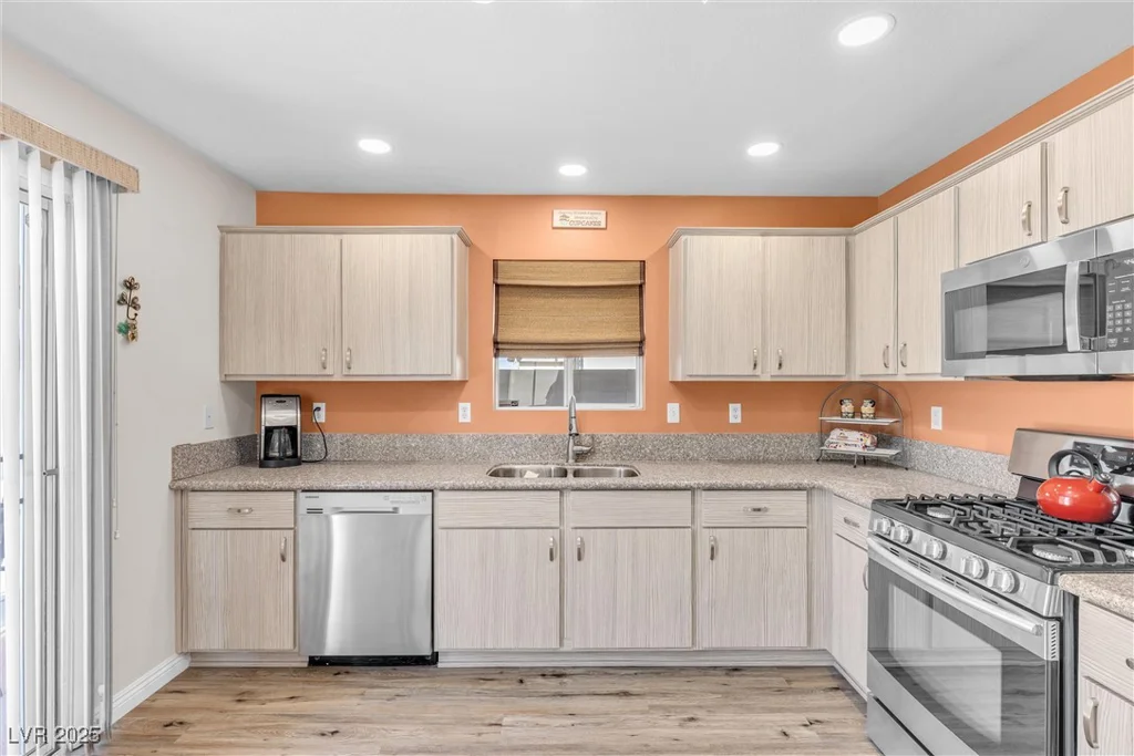 628 Carlos Julio, North Las Vegas, NV 89031