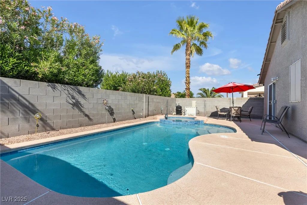 628 Carlos Julio, North Las Vegas, NV 89031