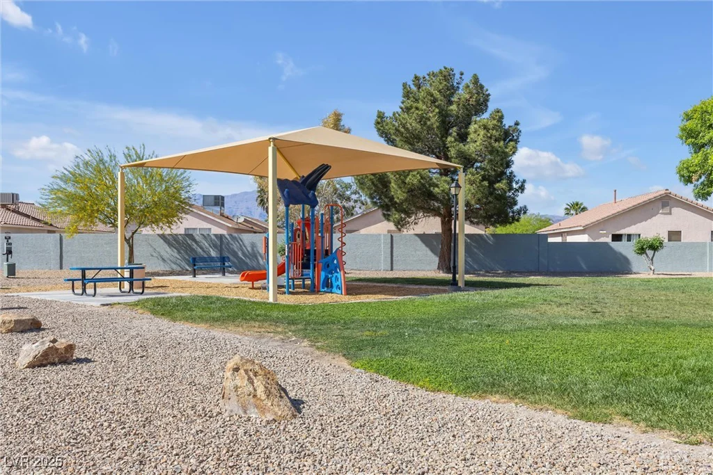 628 Carlos Julio, North Las Vegas, NV 89031