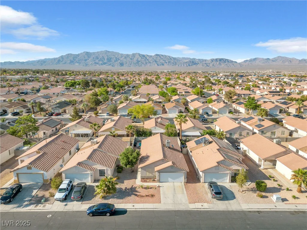 628 Carlos Julio, North Las Vegas, NV 89031